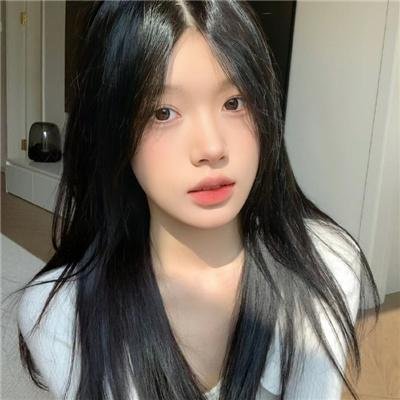 鲜花盛开的村庄